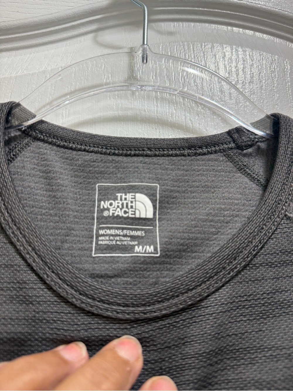 The North Face Women's Heather Gray Long Sleeve Crew with Pink Logo - Picture 8 of 8